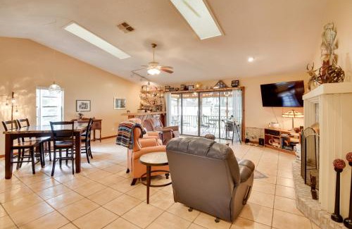 Welaka House | Pirate Cove Home in Welaka Dock and River Access!