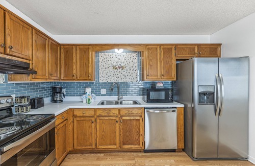 Gulf Shores Condo | Pirate's Nest