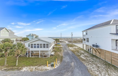Gulf Shores Condo | Pirate's Nest