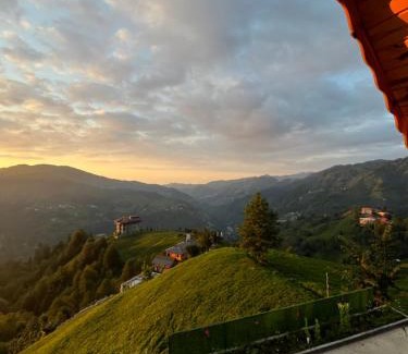 Ayder Ski Chalet | Pisa Villa&Bungalov