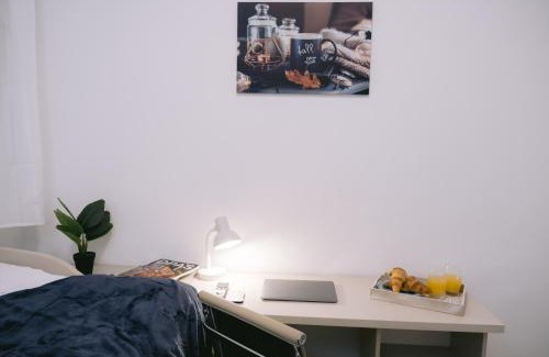 Jaen House | Piso compartido Delyrent, Reja
