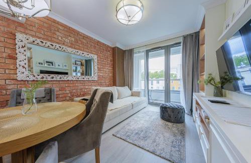 Srodmiescie Apartment | Plac Unii Comfort Apartments