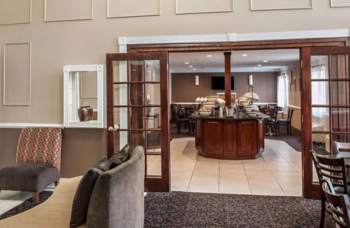 Indianapolis House | Place of Serenity & Relaxation! Best for Groups