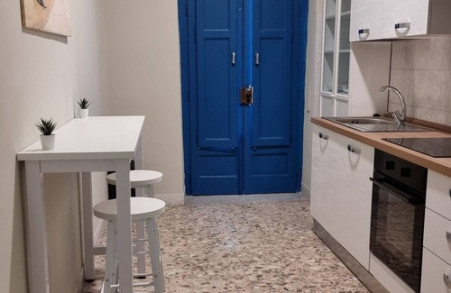 Old Town Apartment | Plaja Apartments White
