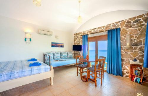 Plaka House | Plaka Beach Cottages