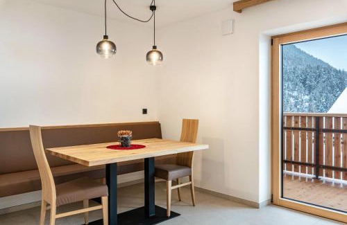 Funes House | Planerhof Apartment Enzian