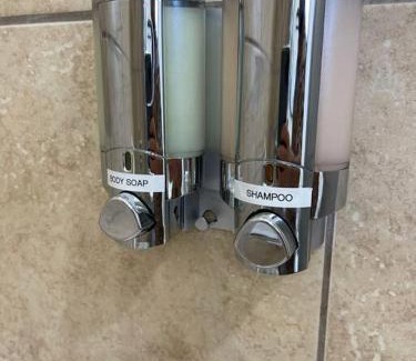 Belding Woods Apartment | PlanetView Delux Richmond XL- walk Best MexFood