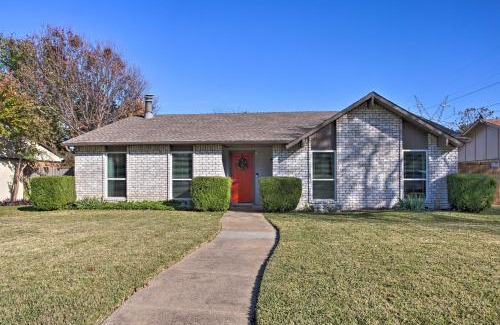 Plano House | Plano Home with Private Yard Less Than 5 Mi to Downtown!