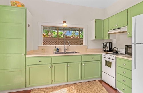 Hanalei House | Plantation Cottage - very private 1br/1ba cottage near the beach in Hanalei