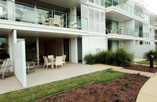 Rainbow Beach Apartment | Plantation Resort At Rainbow