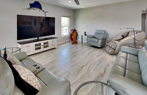 Jamaica Beach House | Play N Hooky