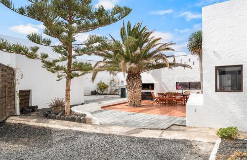 Haria Villa | Playa Marina Eco Beach Villa