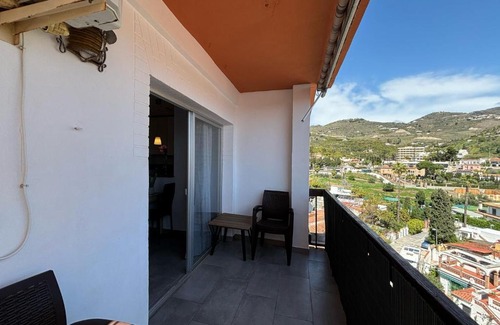 Velilla-Taramay Apartment | Playa, parque y terraza en Almuñecar