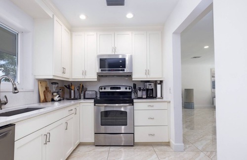 Central Corals House | Playa Zen South ~ Five Star, Upscale neighborhood, Lux 3/2, Pool, Dog Friendly