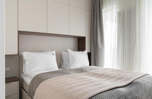 Brzezno Apartment | Plaża 41 Seaside Apartment with Roof Terrace and Parking by Lion Apartments