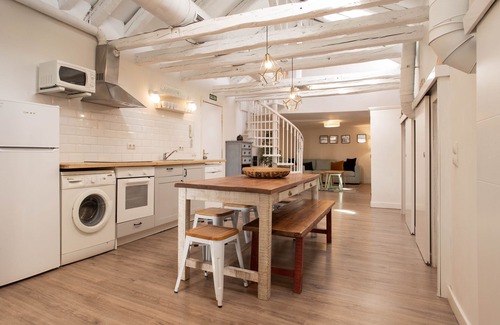 Centro Apartment | Plaza Mayor Attic apartment in Madrid