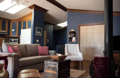 Arcata House | Plaza Perch~Downtown~Walkable