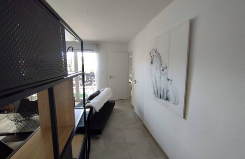 Albi Apartment | Pleasant and comfortable T2 apartment Albi city with secure private parking.