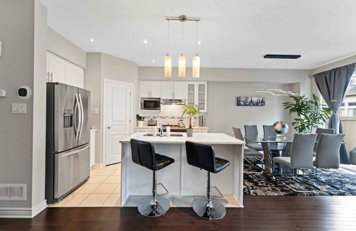 Chapel Hill South House | Pleasant and Quaint 4BED|Orleans