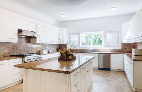 Saint-Martin-sur-le-Pre Villa | Please Inquire Before Booking – Luxury Villa