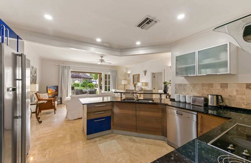 Schooner Bay Apartment | Please Inquire Before Booking – Luxury Villa