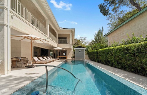 Gibbs Bay Villa | Please Inquire Before Booking – Luxury Villa