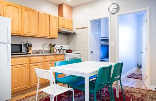 Bloomingdale House | ★Plenty rooms/Large Groups/Convenient ❤ DC★