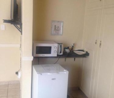 Polokwane House | Plk Noord Guesthouse