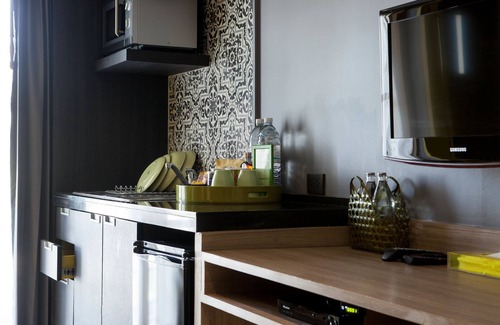 Chaweng City Center Hotel | Ploen Chaweng Koh Samui by Tolani