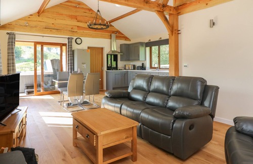 Bleddfa Cottage | Ploony Hill Cabin