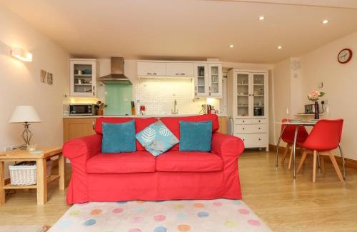 Yeoford House | Plum Cottage
