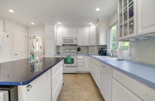 West Wareham House | Plymouth Getaway with Private Lake Beach and Kayaks!