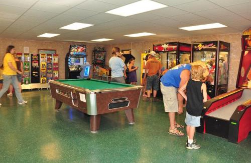 Plymouth Resort | Plymouth Rock Camping- Vacation Cottage