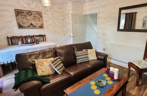 Plymouth House | Plymouth Townhouse