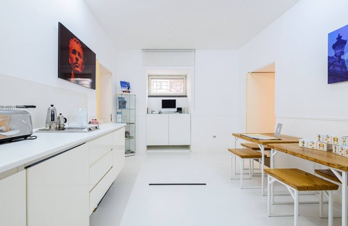 Chiaia Apartment | PM3 - Via del Parco Margherita 3
