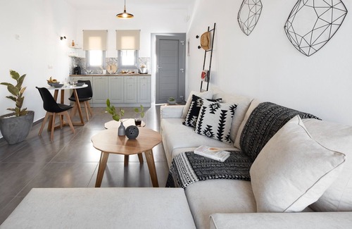 Karterados Apartment | Pnoi One bedroom suite