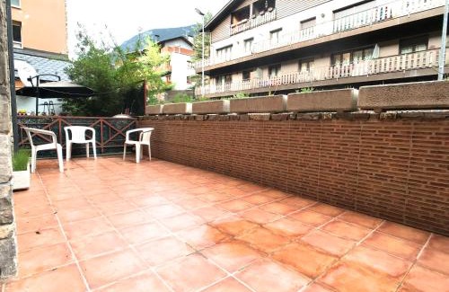 Encamp Apartment | Poblat Andorrá, Encamp, con terraza, zona Grandvalira