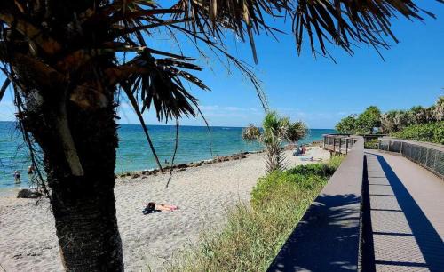 Laurel House | Poco Paradiso