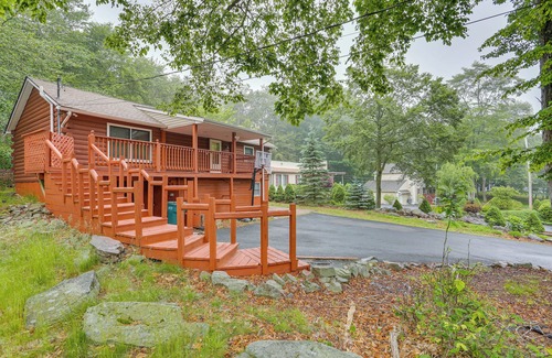 Tobyhanna Cottage | Pocono Vacation Rental With Game Room!