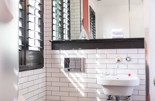 Midtown East Hotel | Pod 39