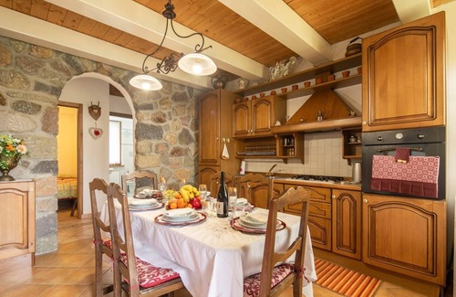 Abbadia San Salvatore Villa | Podere Mezzavia in Abbadia San Salvatore , Toscana
