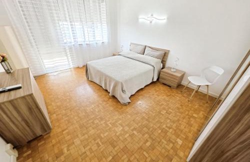 Mestre Apartment | Poerio Apartment 7th Floor Jacuzzi, View Mestre Venezia