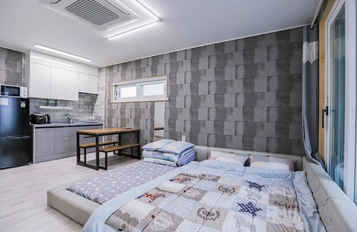 Pohang House | Pohang Sea and Bamboo Pension