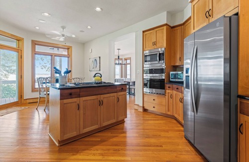 Manteo House | Point Break - BP25 | Hot tub | Firepit | Pool Table | Pet-Friendly