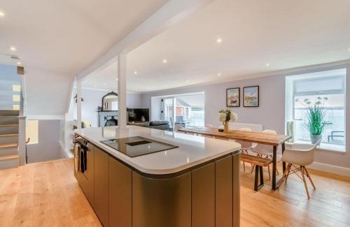 Milford Haven House | Point House