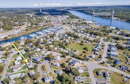 Buzzards Bay House | Point of Happiness - Bourne