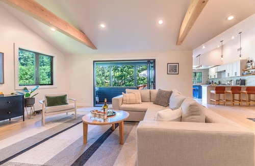 Hacienda House | Point of View~NEW Family Friendly Home! Private Dock! w/Hot Tub, Pups, WiFi