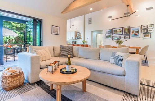 Hacienda House | Point of View-Private Dock! STUNNING & New EPIC Home! Hot Tub, Pups, WiFi