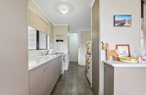 Rototai House | Point Retreat - Lake Rotoiti Holiday Home