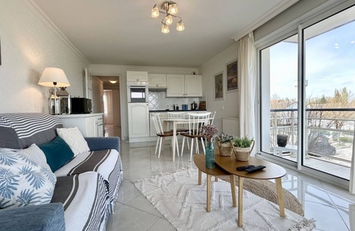 Le Crotoy Apartment | Pointe de Sel, 4-person apartment with marina view
